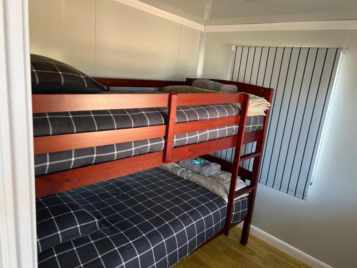 White Cliffs Self Contained Cabin Accommodation Ngoại thất bức ảnh